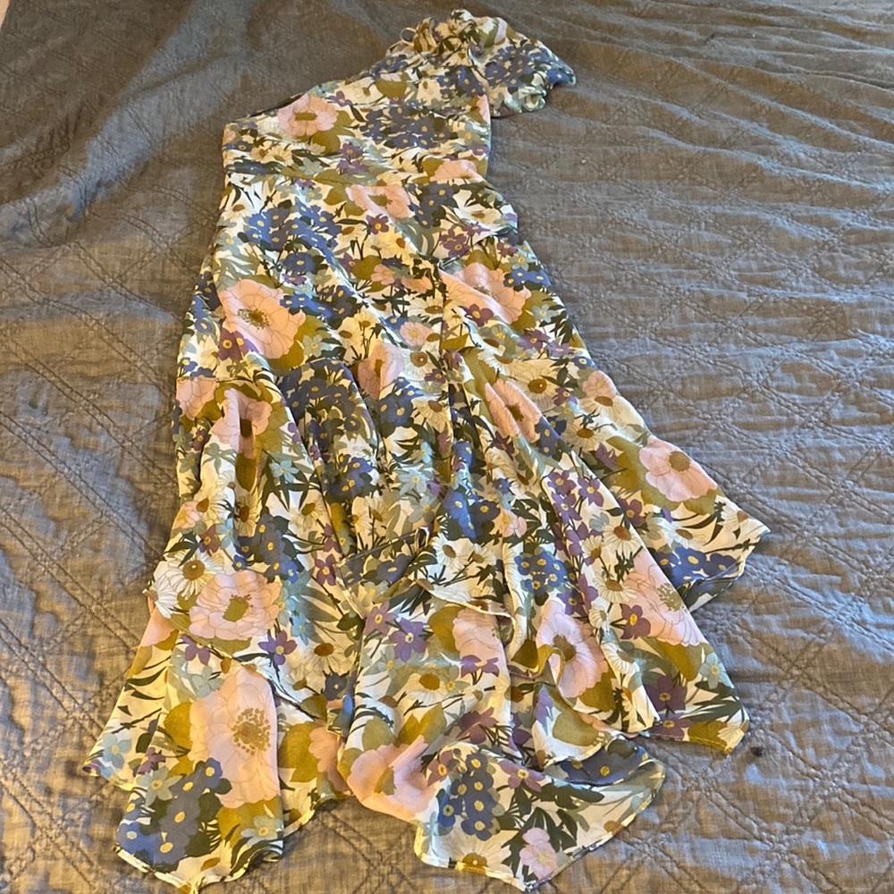 SOLD. ASTR The Label - Santorini One Shoulder Midi Dress.